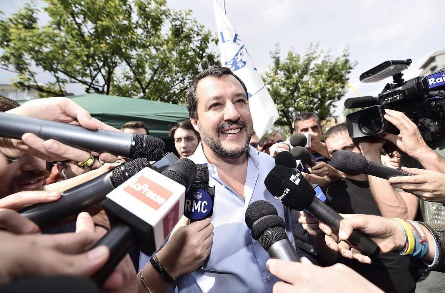 Perunu viagiu de Salvini in Mosca