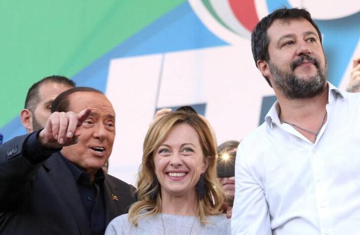 Atobiu intru de Meloni, Berlusconi e Salvini
