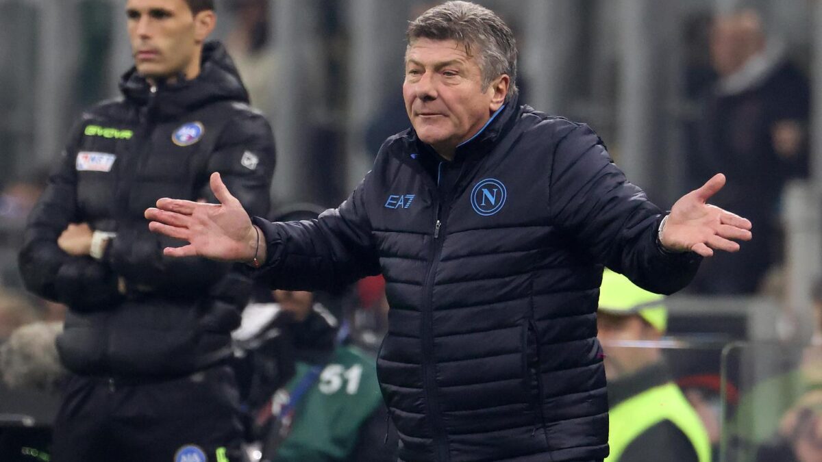 Napoli: bogau Mazzarri, lompit Calzona