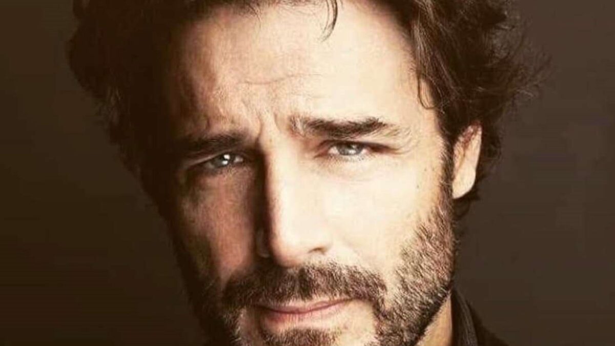 Daniele Pecci è Oscar Wilde nei Teatri di Sardegna