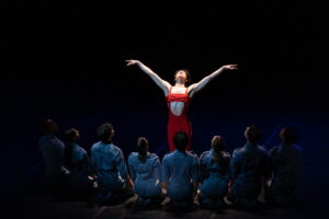 Magia e ritmo a Cagliari: l’eterno mito di Maurice Béjart al Teatro Lirico 3 BBL LOiseau de Feu foto Gregory Batardon